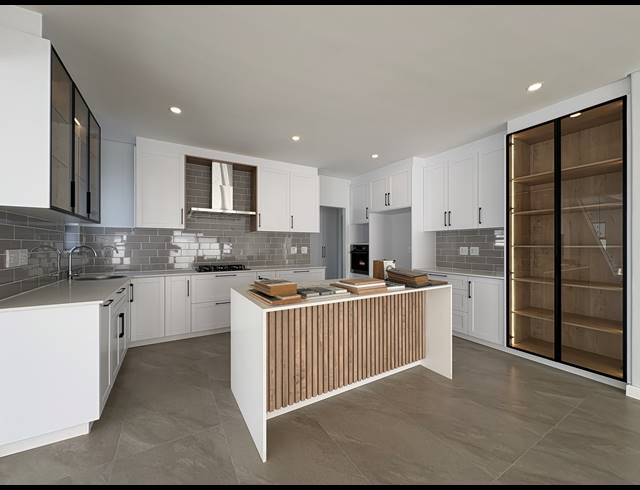 5 BEDROOM HOUSE FOR SALE IN SANDOWN